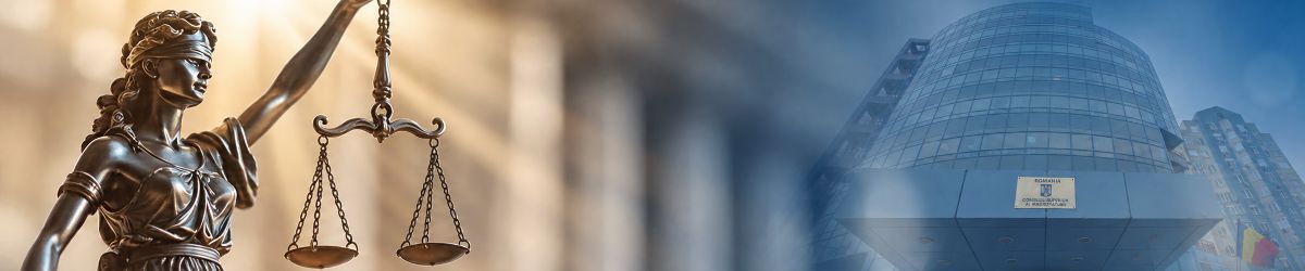 Statuia Justiţiei cu balanţa ridicată, lângă sediul Consiliului Superior al Magistraturii